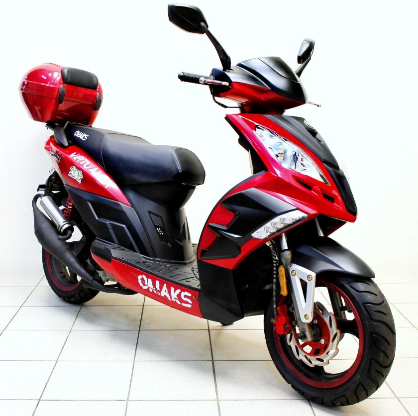 Скутер омакс Виртуалити 125