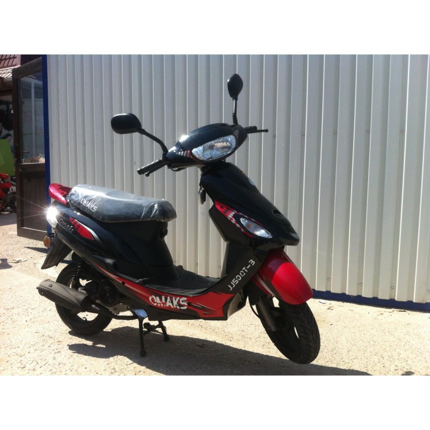 Omaks 125 скутер