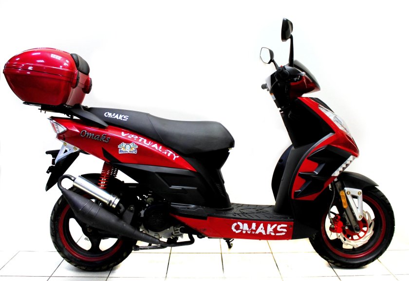 Скутер омакс Виртуалити 125