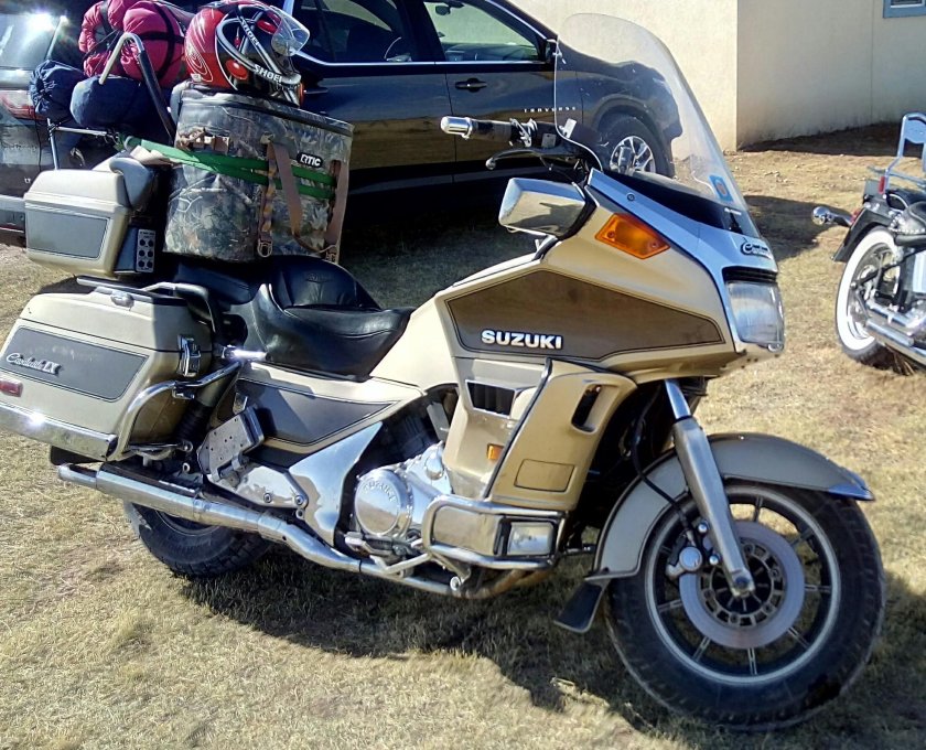 Мотоцикл suzuki