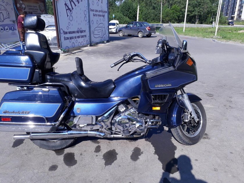 Suzuki GV 1400