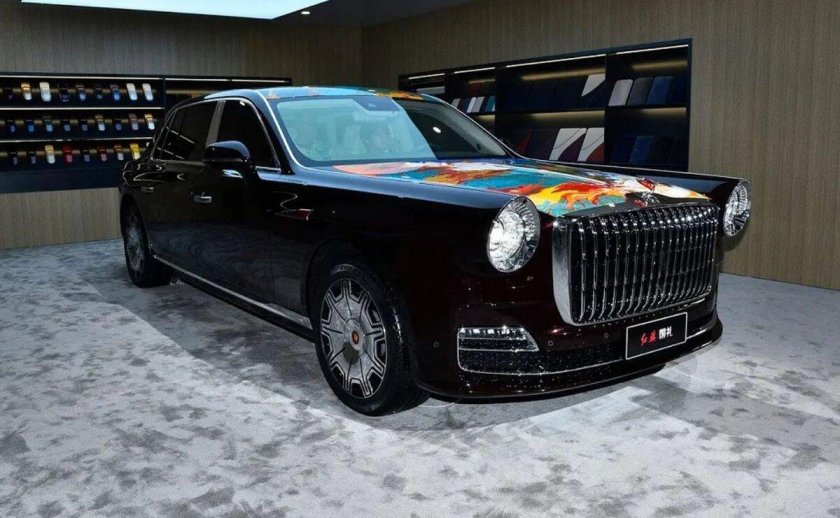 Китайский роллс ройс hongqi