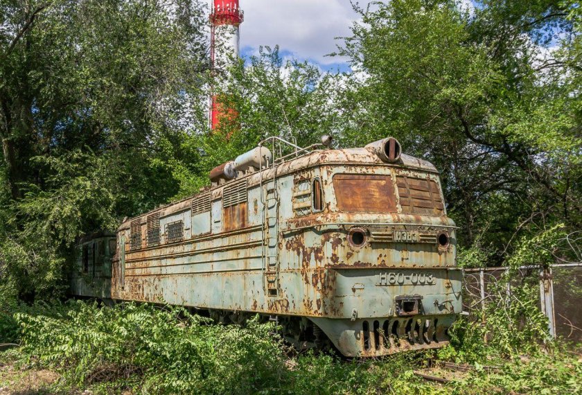 Заброшенные электровозы вл 80