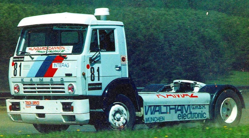 КАМАЗ 5425 тягач