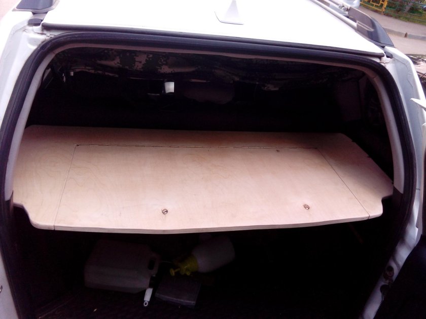 Задняя полка чери Тигго т11