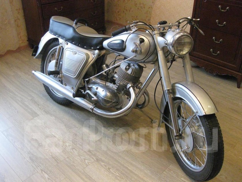 Мотоцикл иж 56