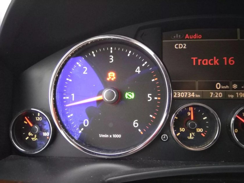 ESP лампочка Touareg 2008