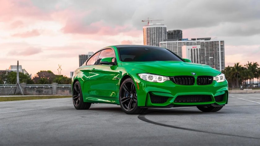 Bmw m4 green