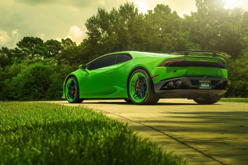 Lamborghini Huracan LP 610-4 Green