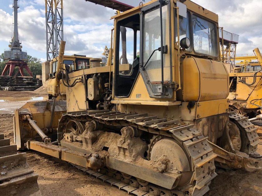 Бульдозер ЧТЗ б10м