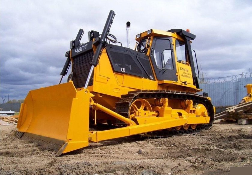 Бульдозер ЧТЗ Б-10