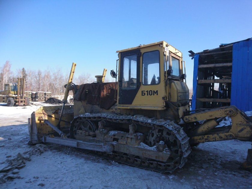 Трактор б10м.0111-Ен