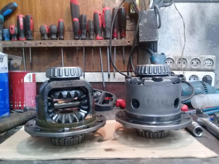 Редуктор Таун айс 30 задний