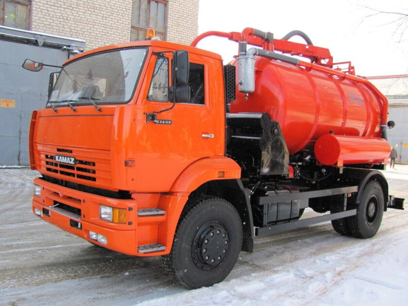 КАМАЗ-53605 4х2