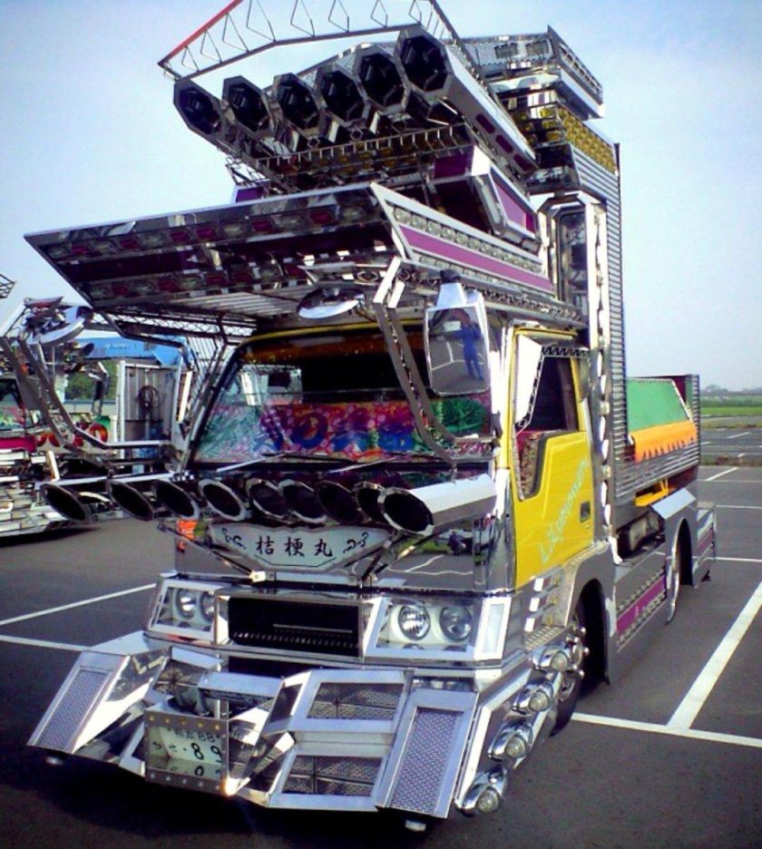 Декотора КАМАЗ