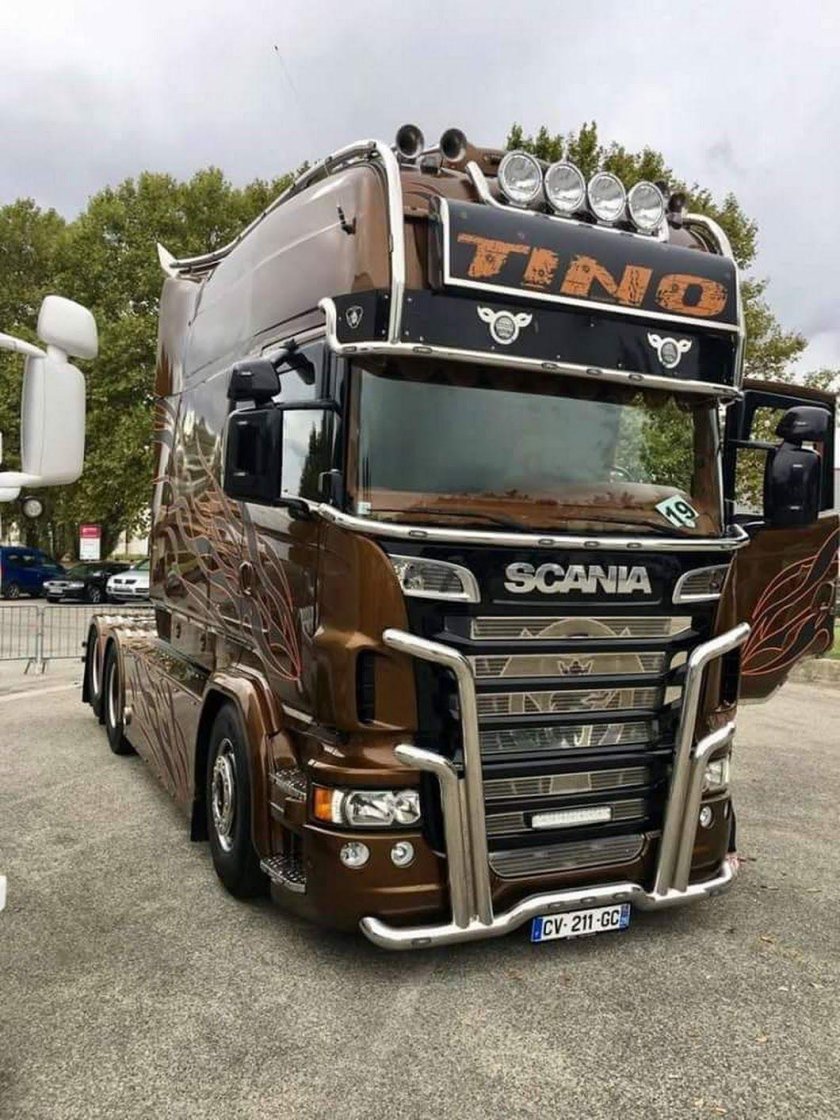Scania v8 s620