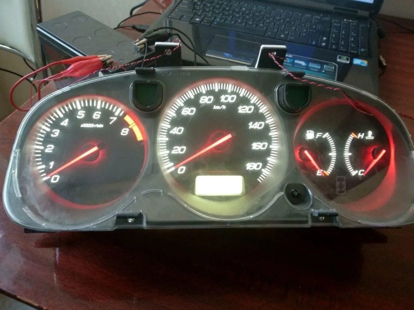 Приборная панель Хонда Аккорд cf4