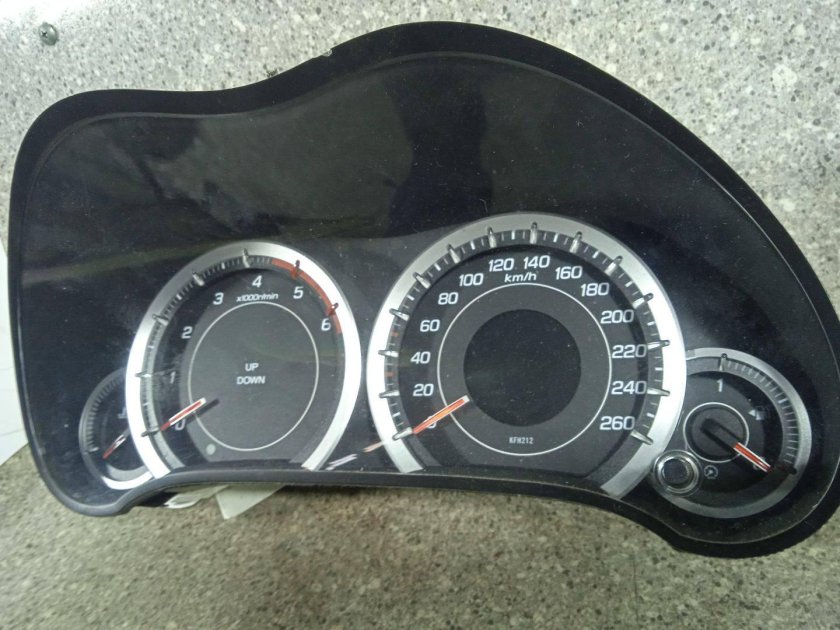 Приборная панель Аккорд 10