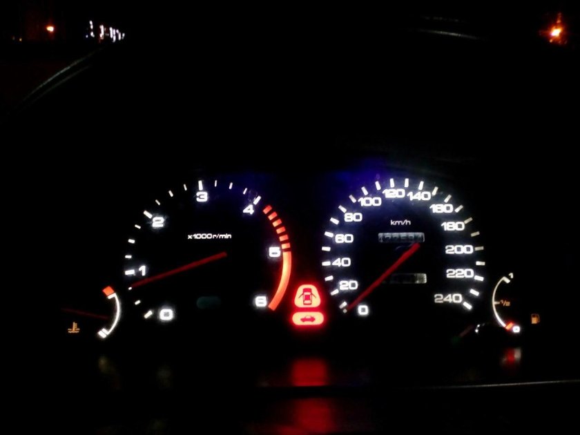 Лампочки приборки Honda Accord cf3