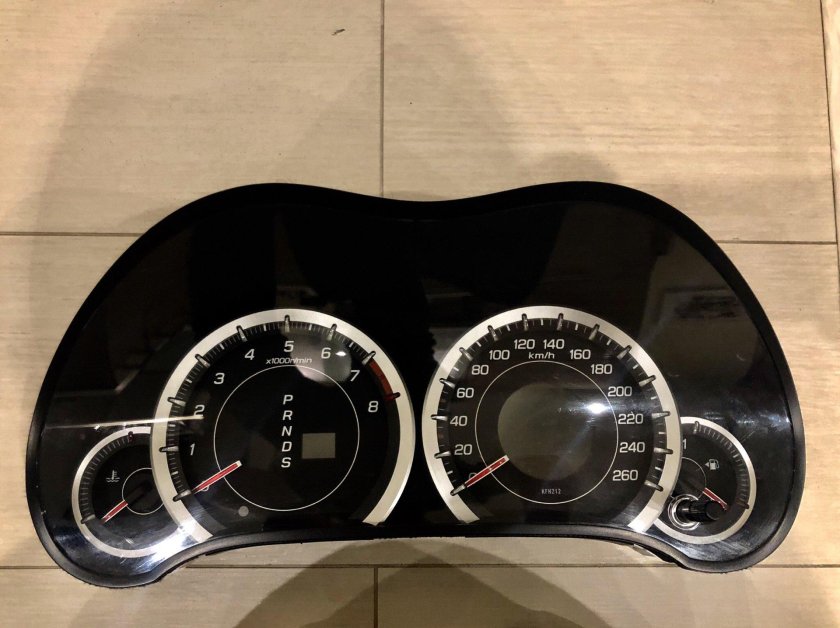 Приборка Аккорд 8