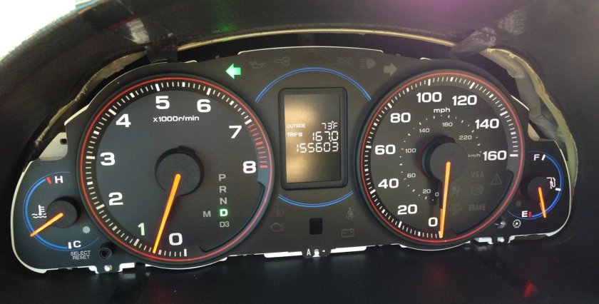 Приборная панель на зонда Аккорд 7