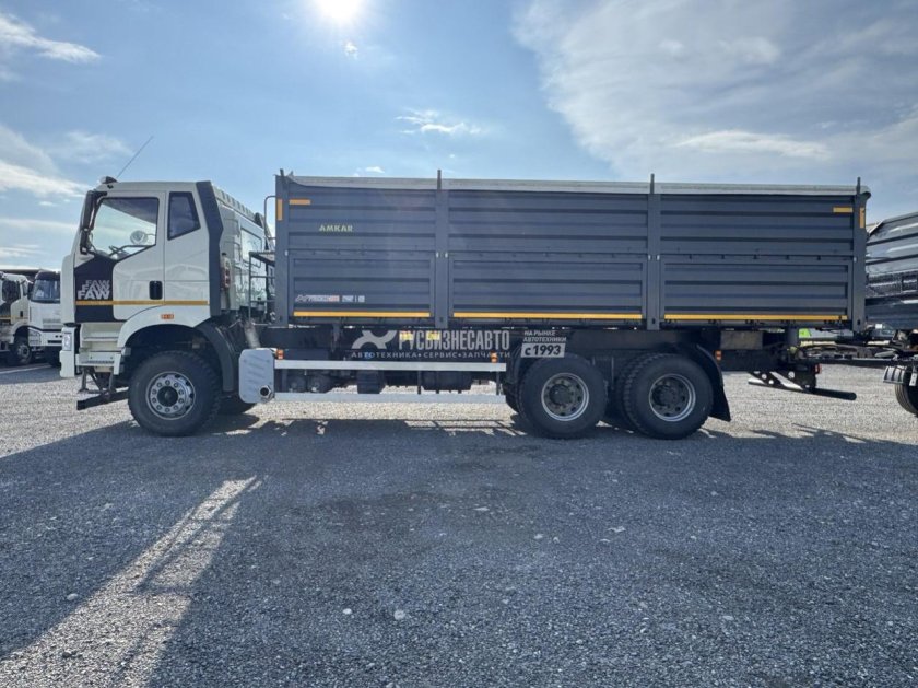 Самосвал faw