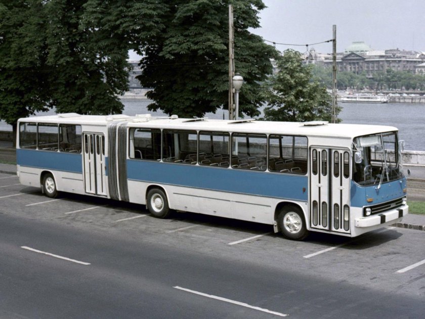 Ikarus 280
