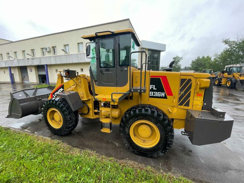 Фронтальный погрузчик lg933l