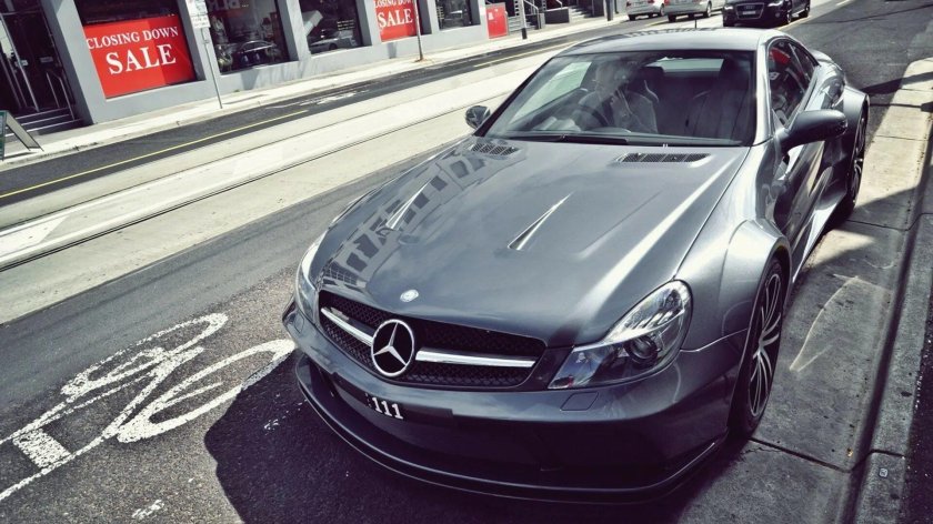 Мерседес 225