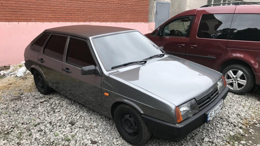 ВАЗ 2109 темно