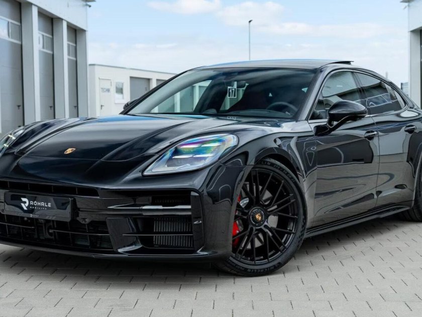 Porsche panamera 4