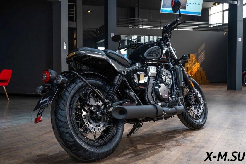 Мотоцикл CJ Adept 700