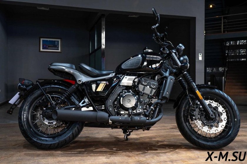 Мотоцикл CJ Adept 700