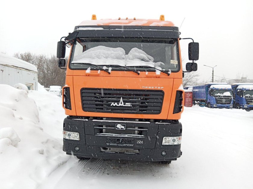 Седельный тягач маз