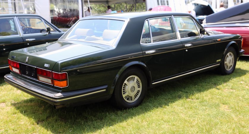 Бентли 1987