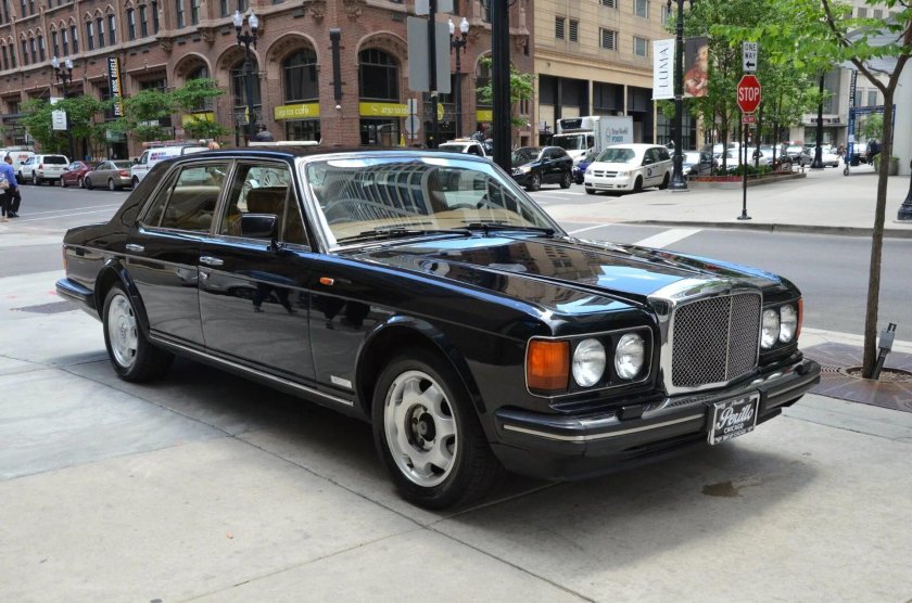 Бентли 1989