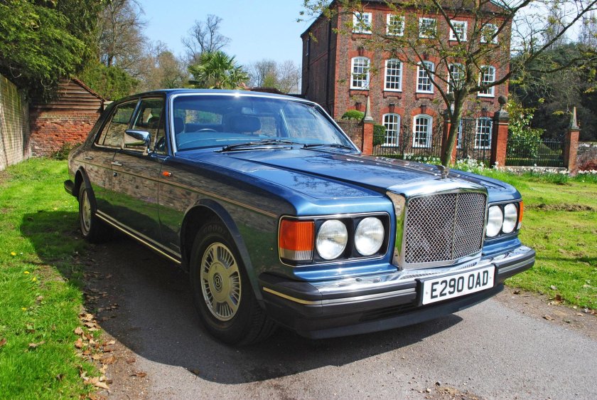 Бентли 1987