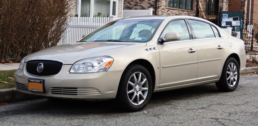 Buick Lucerne 2011