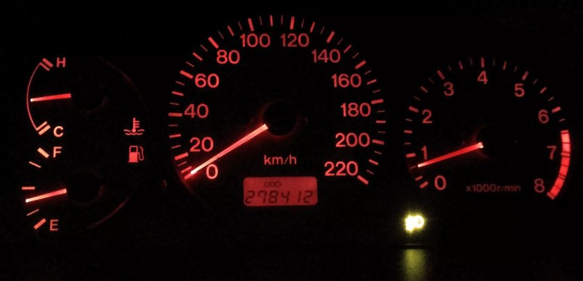 Пересвет приборки Мазда 5