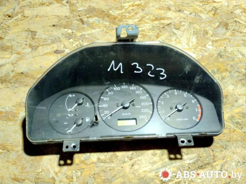 Приборная панель мазда 626ге