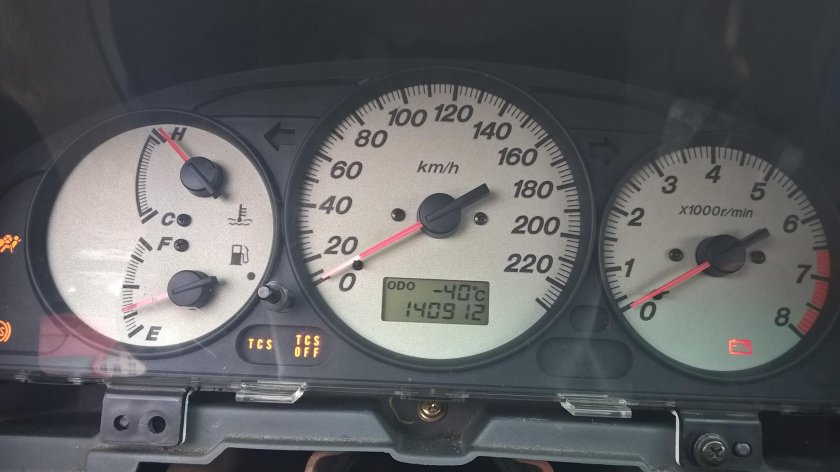 Индикаторы приборная панель Мазда 323ф