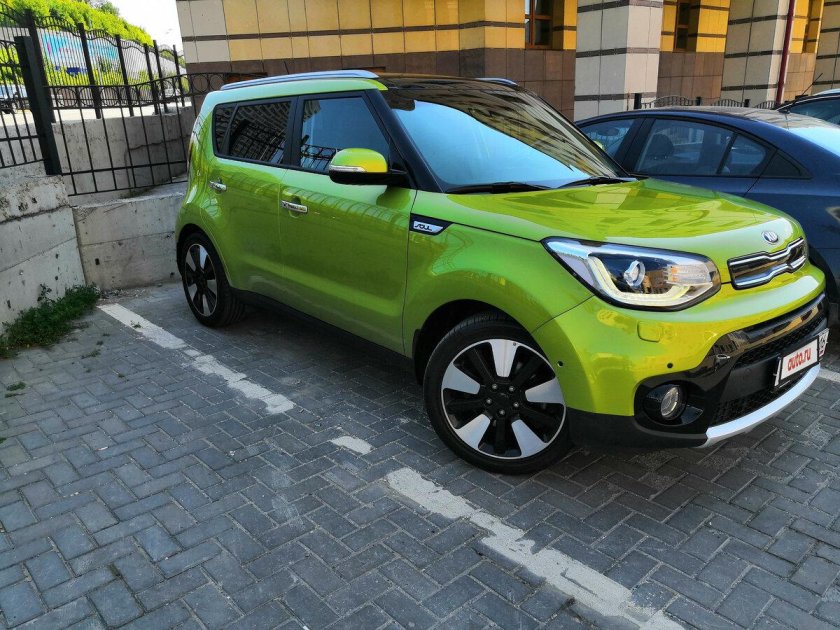 Киа соул 2022 зеленый