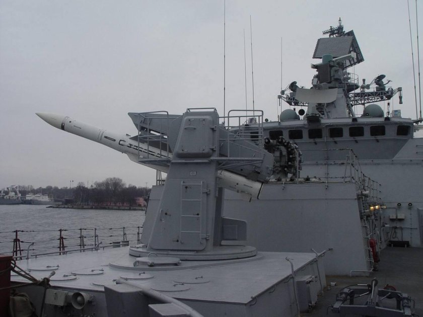 Зенитно-ракетными комплексами "штиль-1"