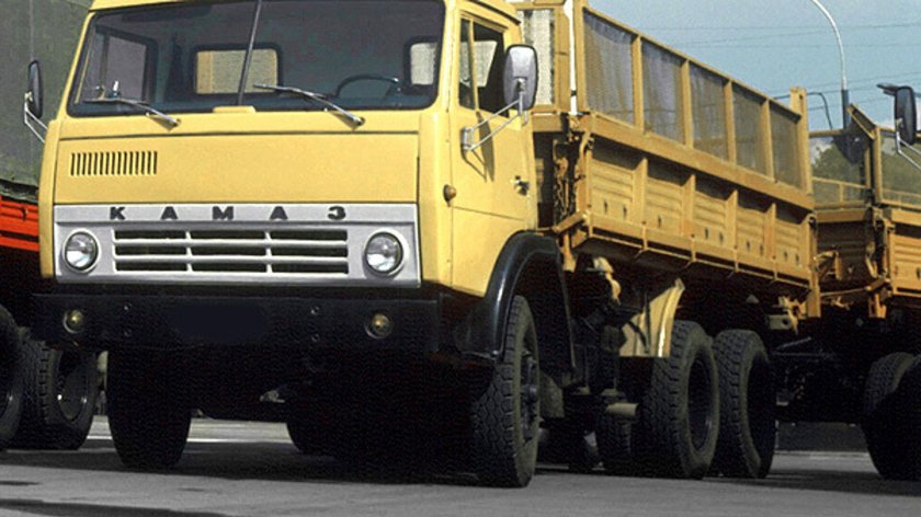 КАМАЗ 5320 1976 года