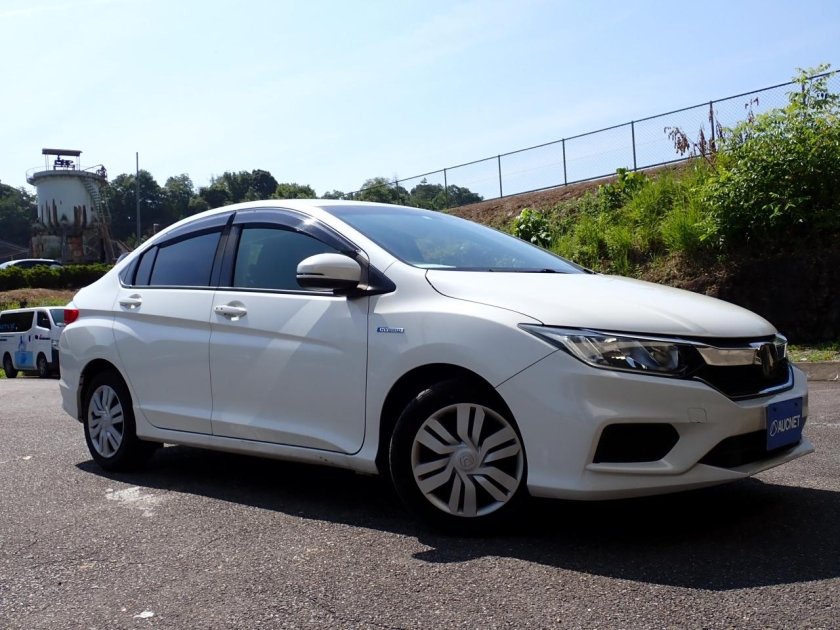 Автомобиль honda