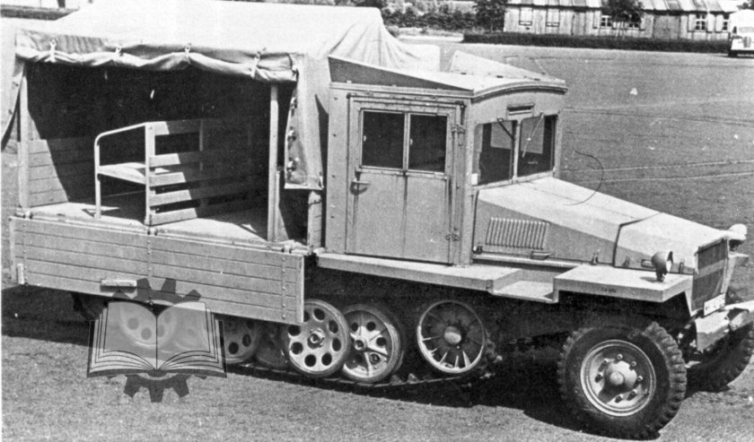 Полугусеничный грузовик