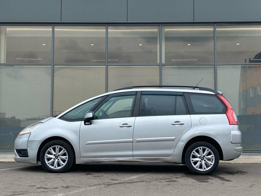 Ситроен с 4 гранд пикассо