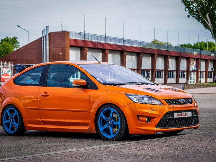 Ford Focus 2 St хэтчбек