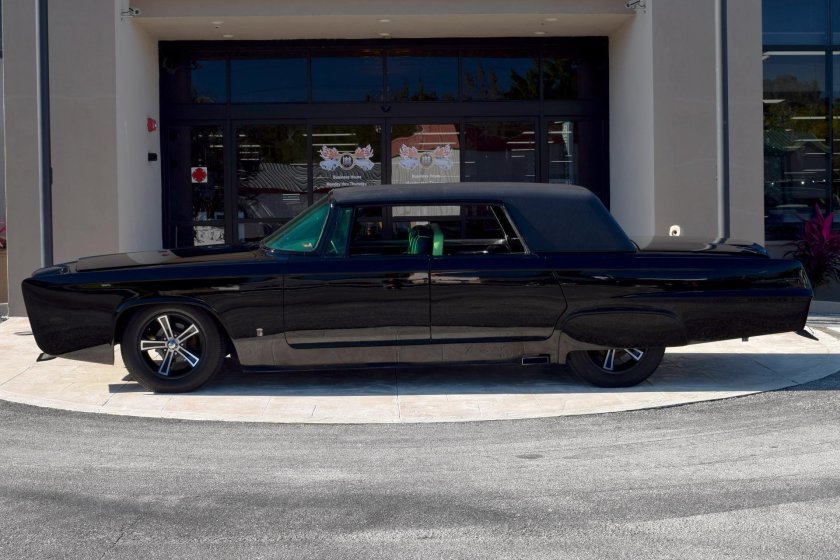 Black Beauty Green Hornet