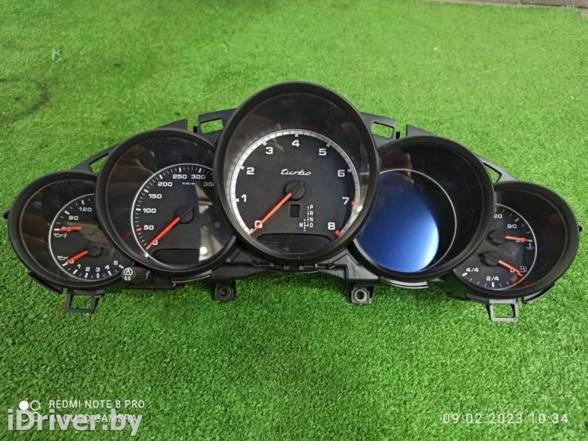 Приборная панель порше панамера